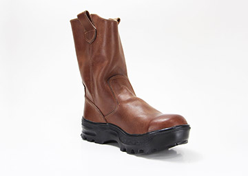 Bota Petrolera
